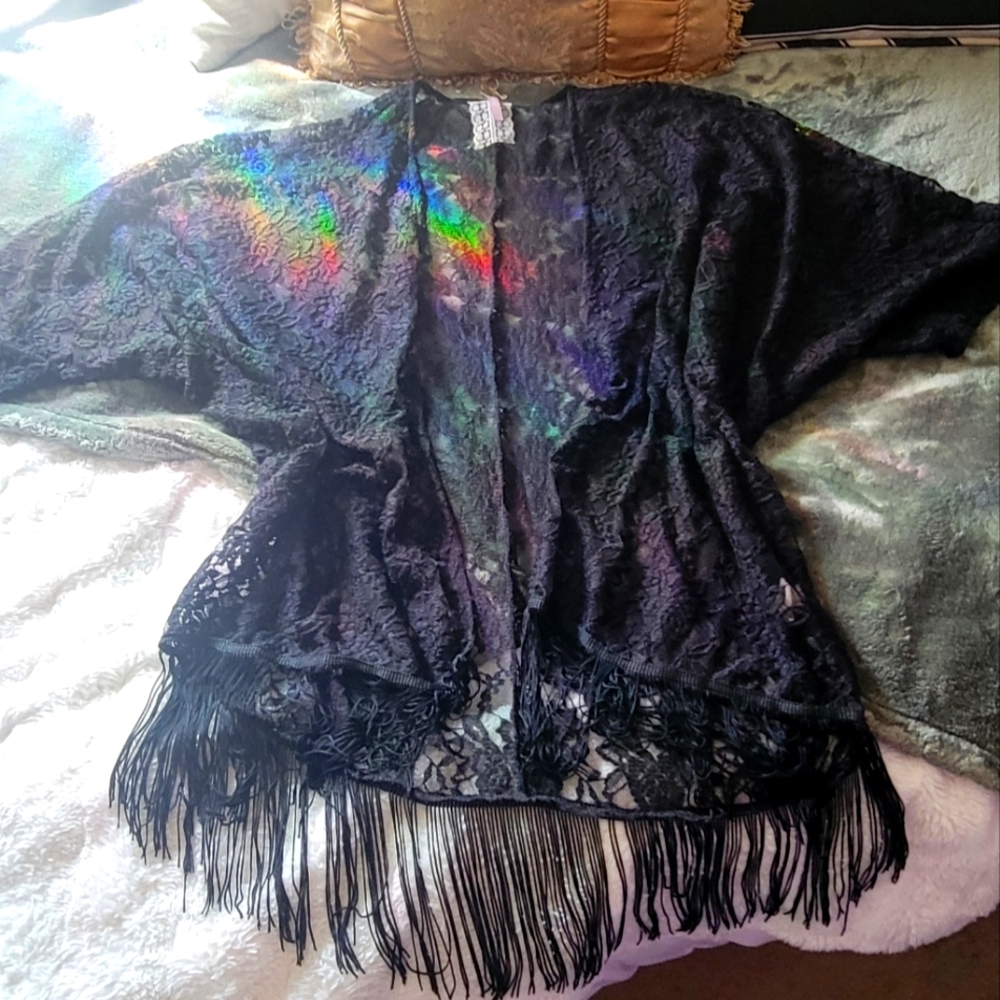Lace kimono